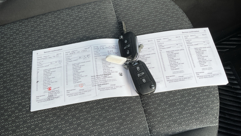 Vauxhall Crossland 1.2 Design 5dr Petrol Hatchback